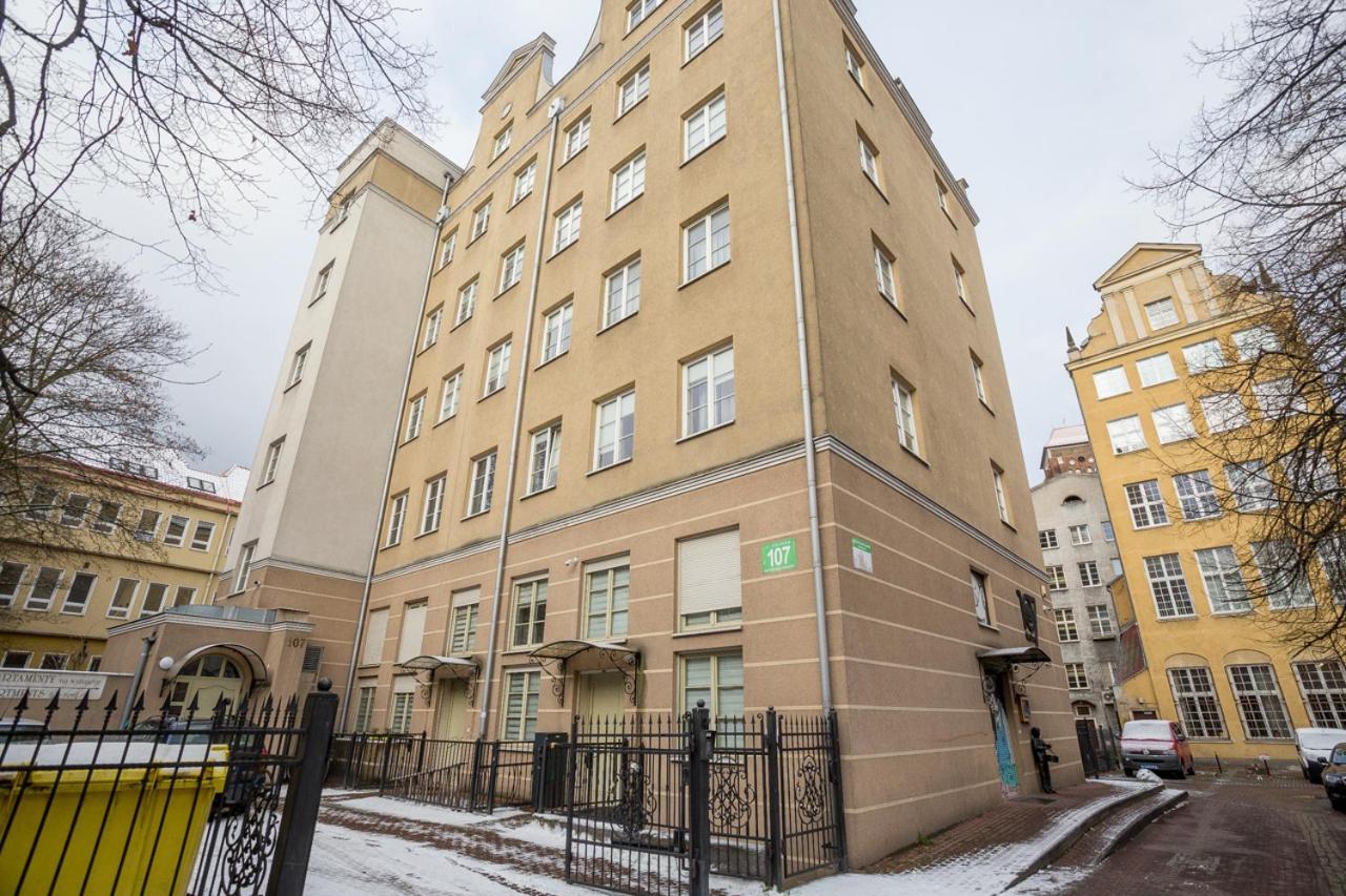 Apartament Cichy Zakatek Obok Fontanny Neptuna Gdańsk Exterior foto